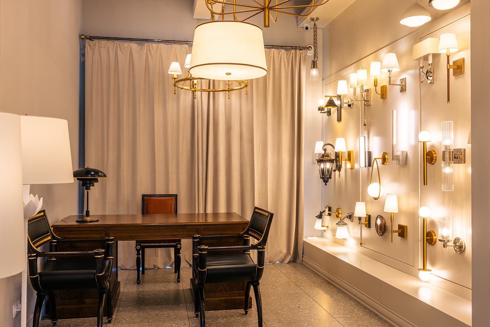 Шоурум SPB Lighting